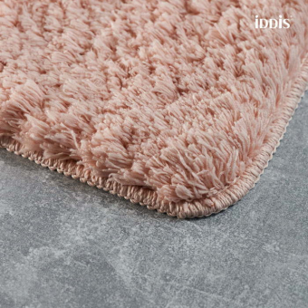 D16M580i12_photo_3d_03