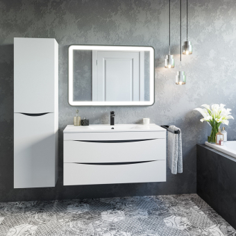 CLO10W1i95K_photo_interior_01